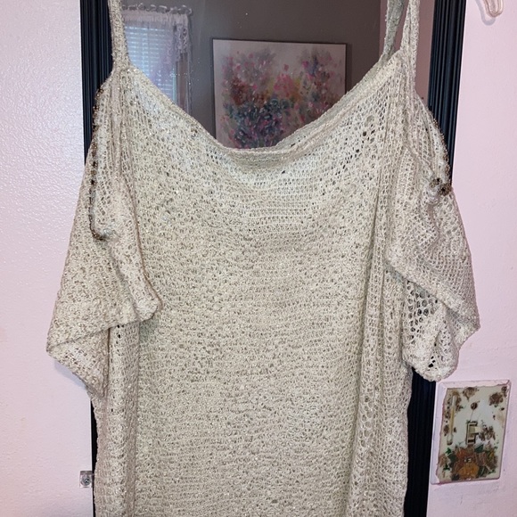 Top - Picture 6 of 7